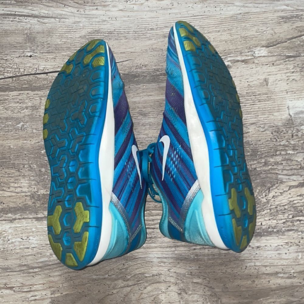 Nike 8 - Picture 5 of 5